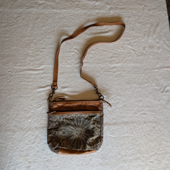 Myra Bag Upcycled Canvas & Leather Flower Crossbody Bag – Boho - Picture 2 of 7